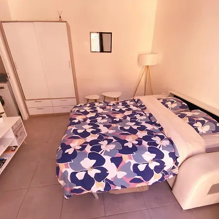 Centre Apartman Menton